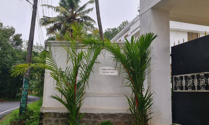 Anchal House | Motel ∙ 8 guests