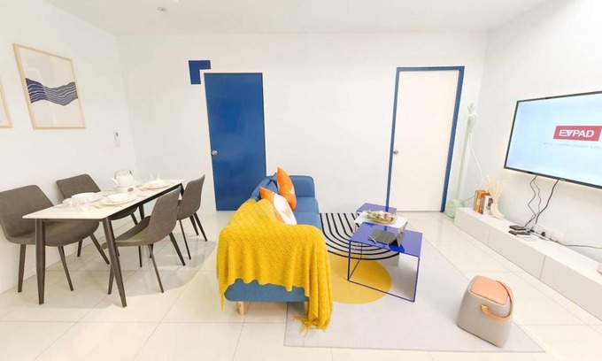 Petaling Jaya House | 745 m² House ∙ 2 bedrooms ∙ 4 guests