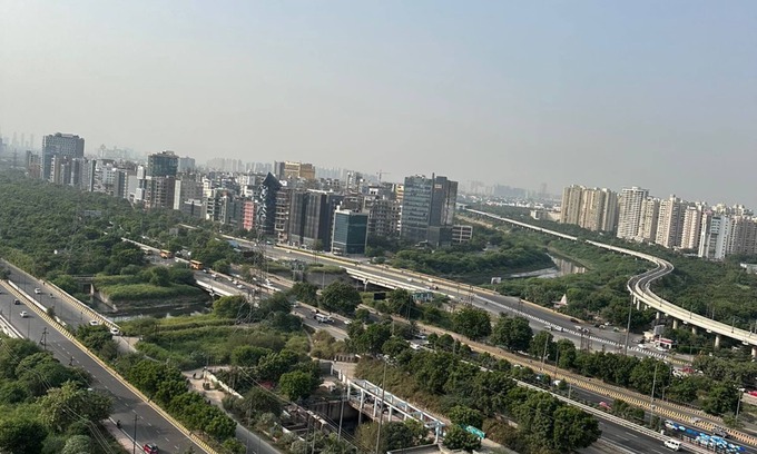 Noida Apartment | near by noida sector 142 metro station
