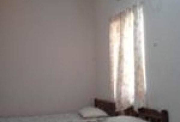 Ernakulam South Resort | Private room ∙ 3 guests