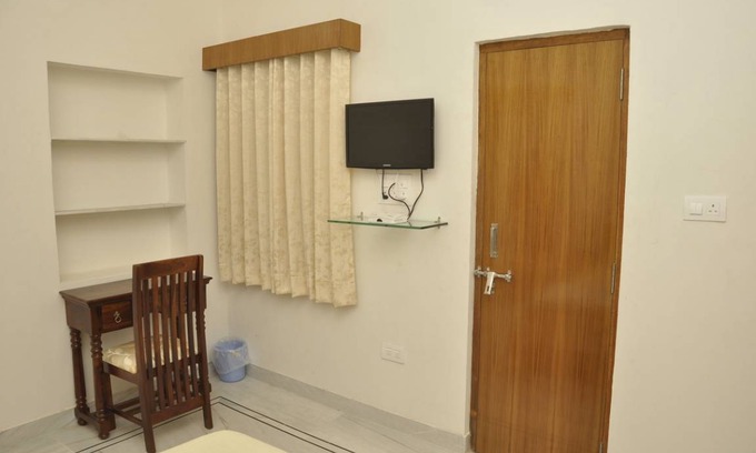 Salawas Resort | Private room ∙ 1 guest