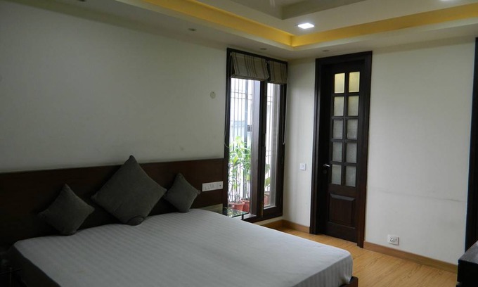 Safdarjung Enclave Resort | Private room ∙ 2 guests