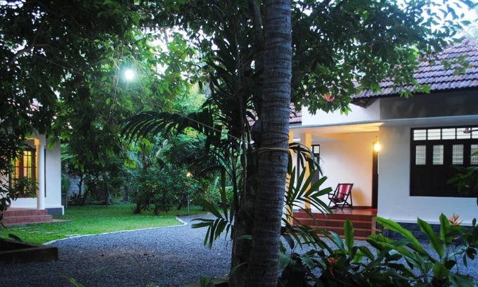 Poochakkal Resort | Private room ∙ 2 guests