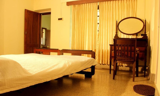 Peermade Resort | Private room ∙ 2 guests