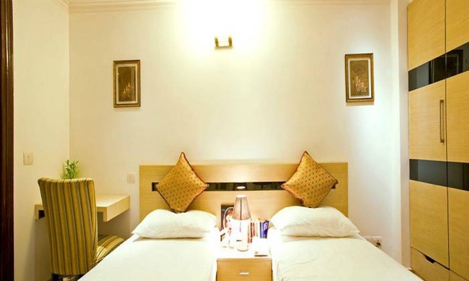 Defence Colony Resort | Private room ∙ 2 guests