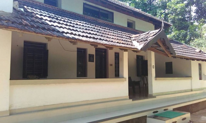 Mananthavady Resort | Private room ∙ 2 guests