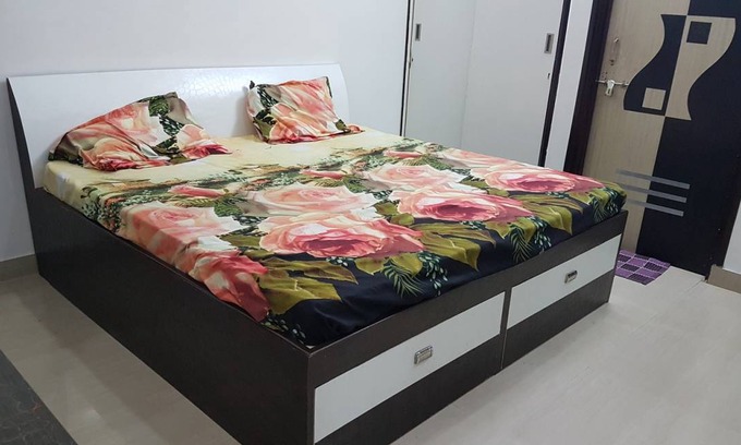 Adarsh Nagar Resort | Private room ∙ 2 guests