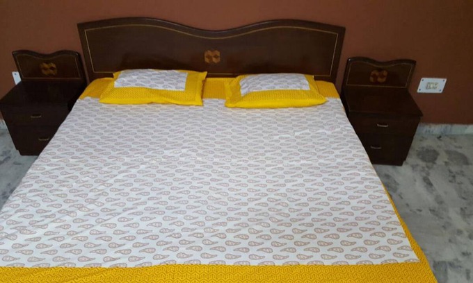Indirapuram Resort | Private room ∙ 2 guests