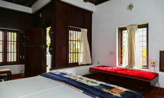 Andhakaranazhy Resort | Private room ∙ 3 guests