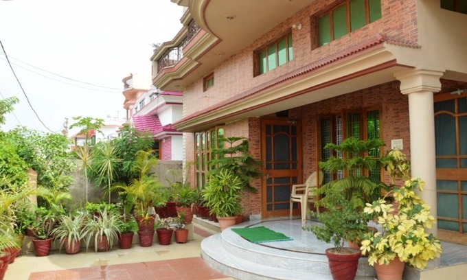 Dehradun Resort | Private room ∙ 3 guests