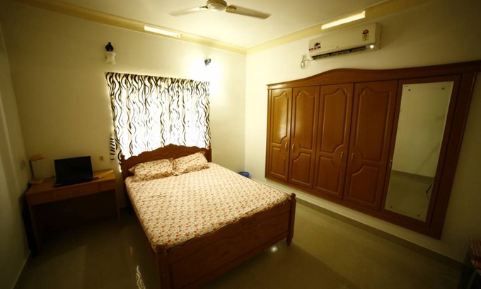 Kumbalam Resort | Private room ∙ 3 guests