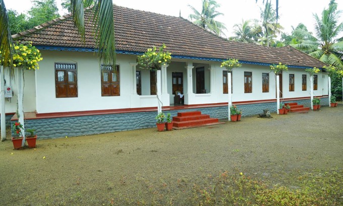 Kainakary Resort | Private room ∙ 4 guests
