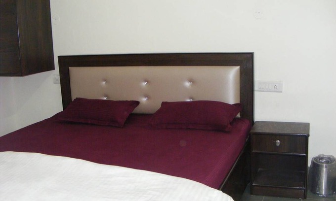 Amer Fort Road Resort | Private room ∙ 2 guests
