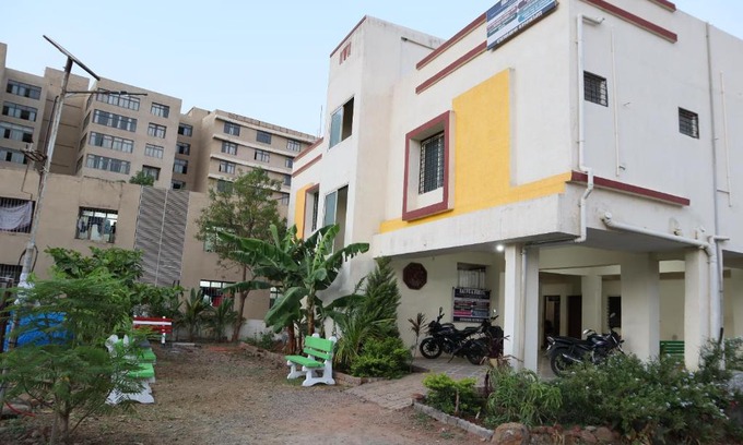 Wadgaon Apartment | RAJ CAPITAL PG & HOSTEL , AMBI , TALEGAON DABHADE