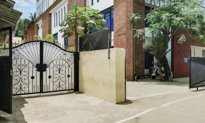 Gauravaddo Apartment | shradha luxury room