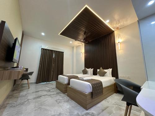 Kovilpatti Hotel | Silver Stone Park Resort
