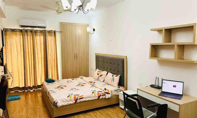 Noida Apartment | Square by Noida Studios