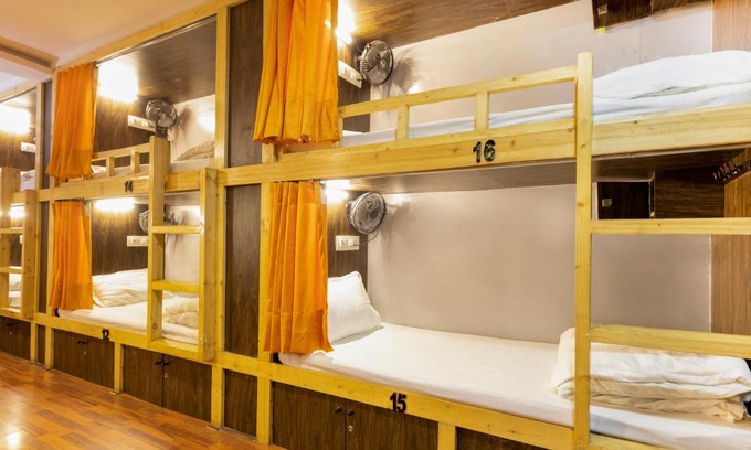 Juhu Hostel | Sunrise Hostel Dormitory