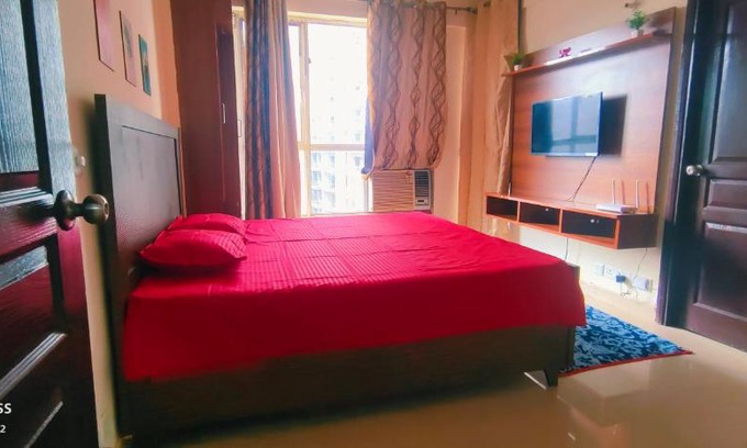 Noida Apartment | Varnika Mension