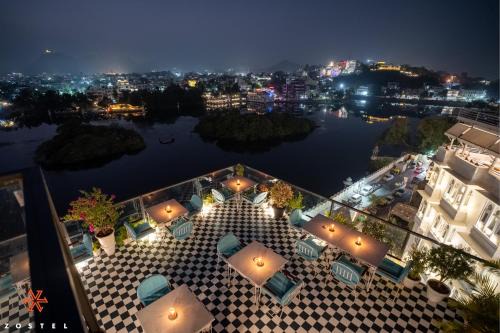 Lake Swaroop Sagar Hostel | Zostel Udaipur