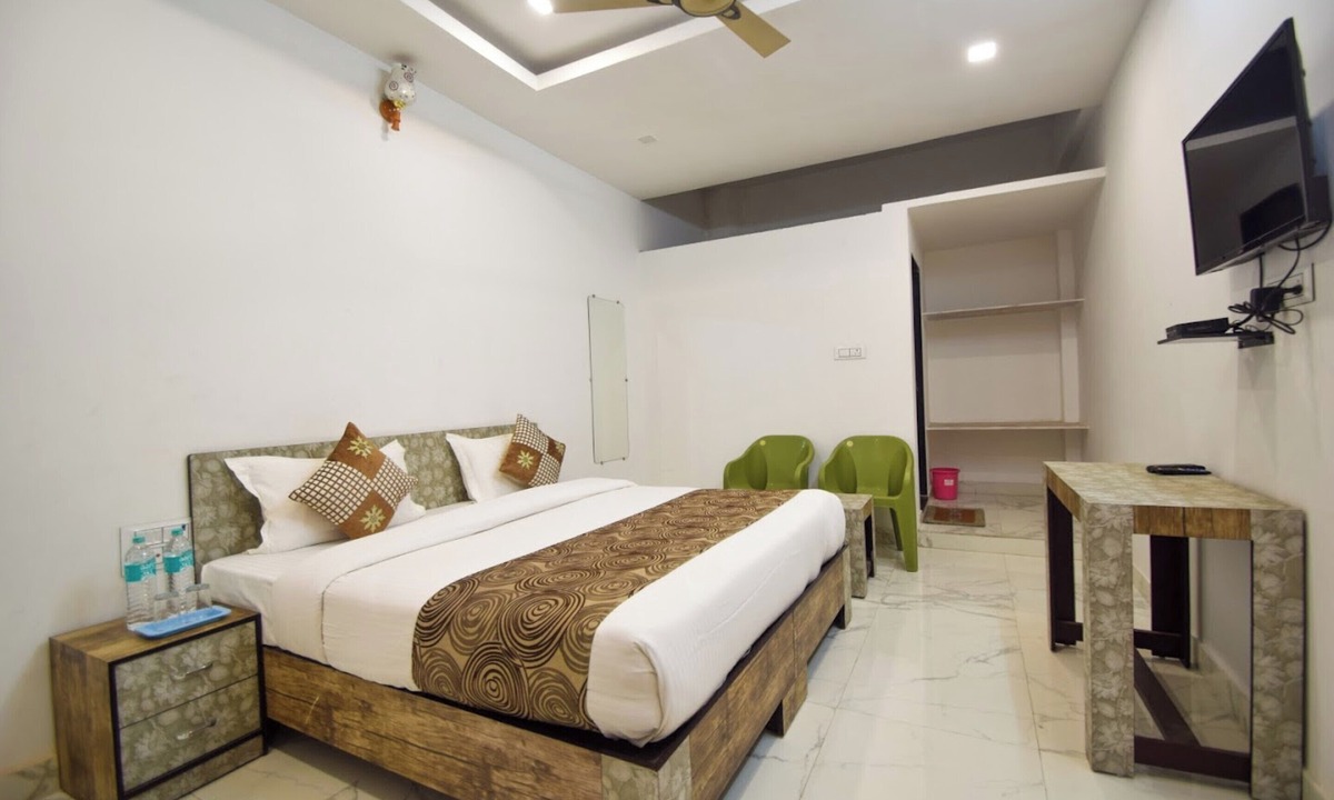 Chittorgarh Hotel | Hotel Keshav Residency