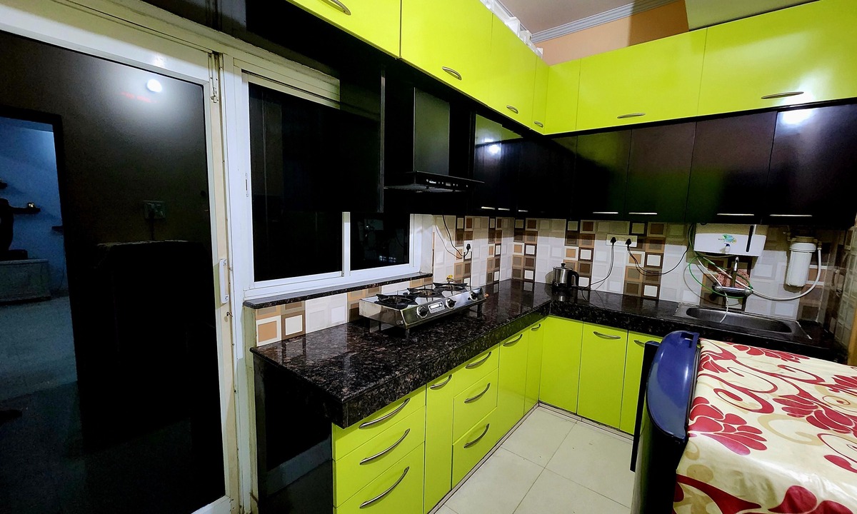 Varanasi Apartment | Comfy Home 3BHK
