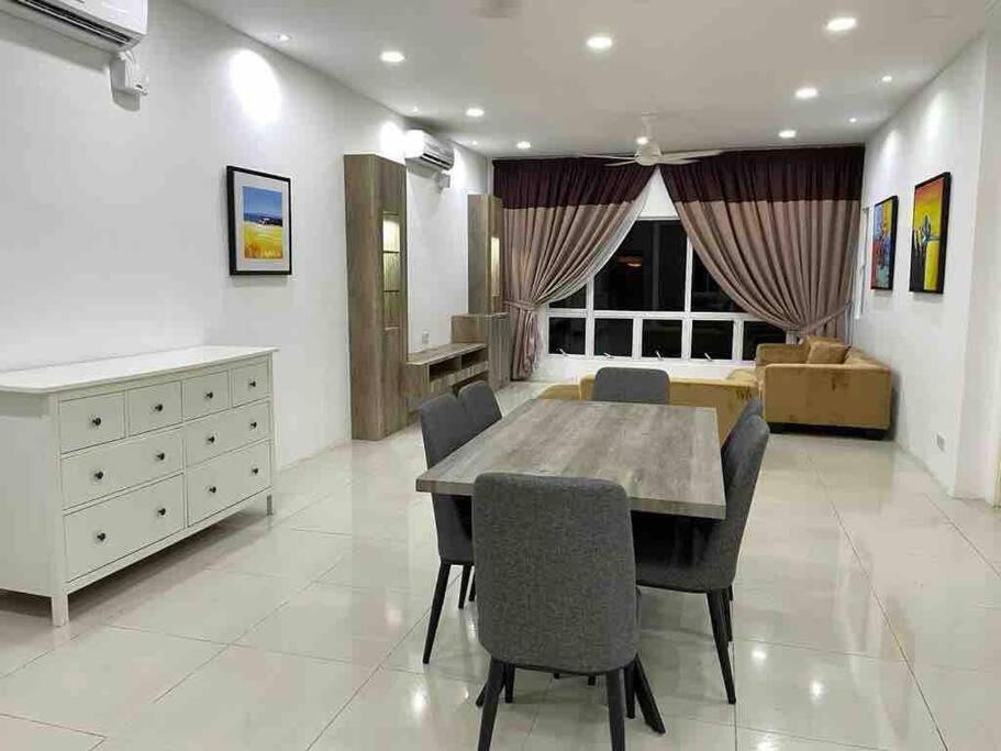 Bukit Jalil Apartment | Eastlake Residence @ Seri kembangan