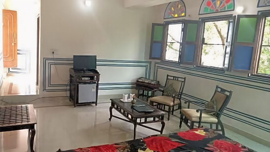 Photo of Livingroom in Pink City