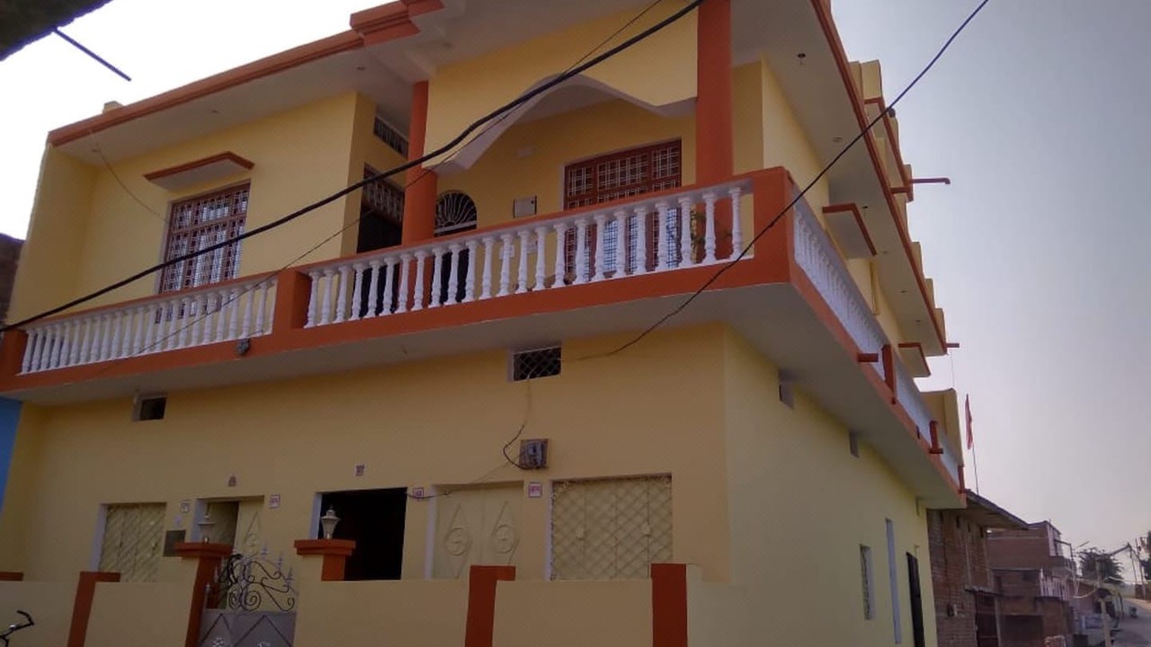 Photo of Buildings in Orchha