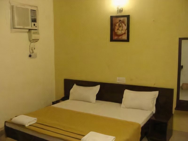Photo of Bedroom in C-Scheme