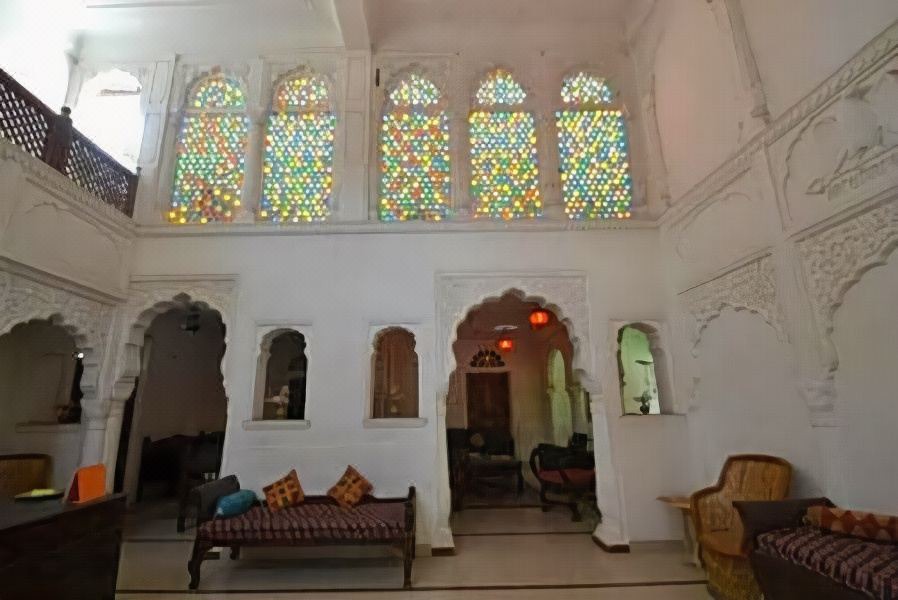 Photo of Livingroom in Pink City