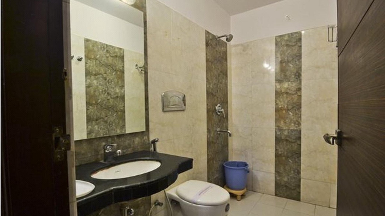 Photo of Bathroom in Bani Park