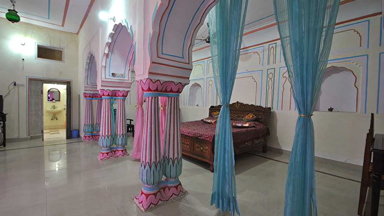 Photo of Others in Pink City