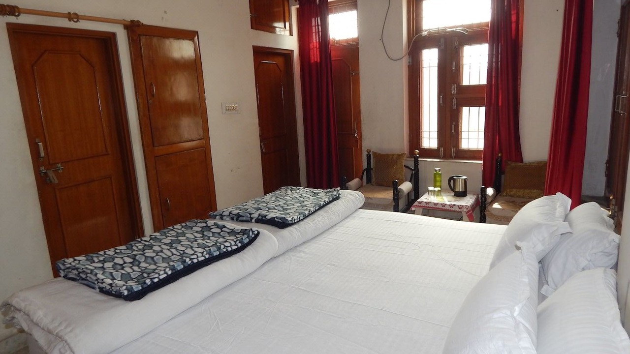 Photo of Bedroom in Jhotwara