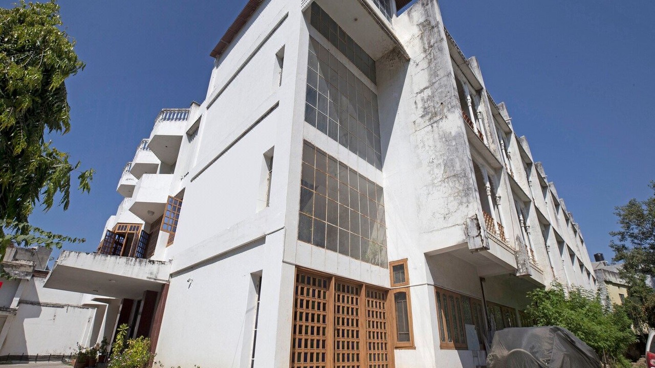 Photo of Buildings in Udaipur City Centre