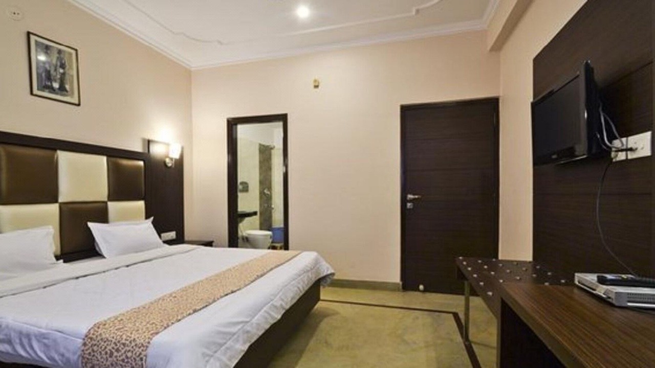 Photo of Bedroom in Bani Park