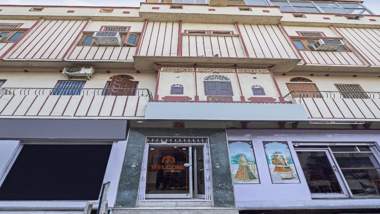 Photo of Buildings in Udaipur City Centre
