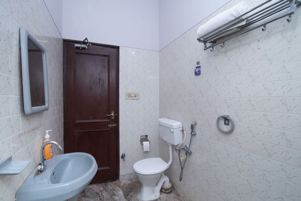 Photo of Bathroom in Bani Park