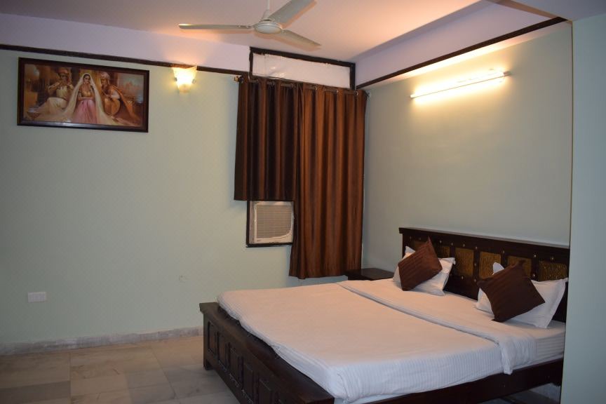 Photo of Bedroom in Raja Park