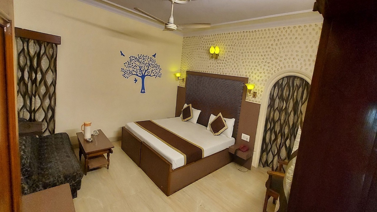 Photo of Bedroom in Sindhi Camp