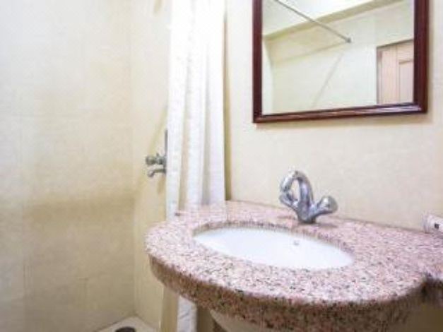 Photo of Bathroom in Air Force Area