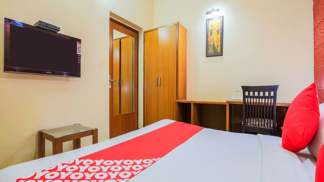 Photo of Bedroom in Malviya Nagar