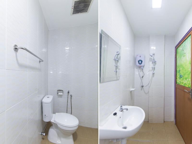 Photo of Bathroom in Brickfields