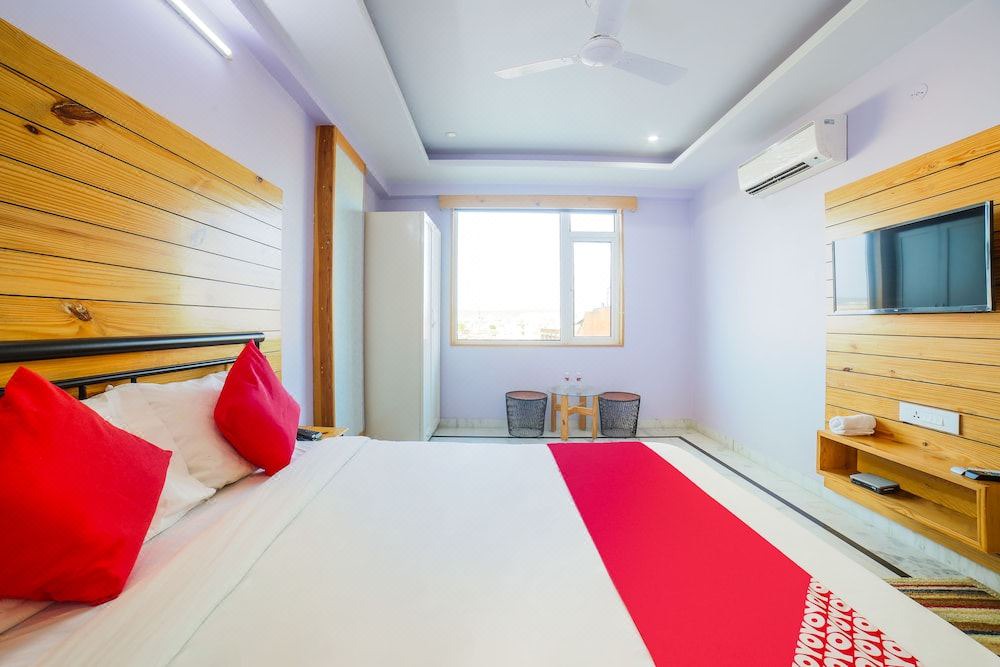 Photo of Bedroom in Pink City