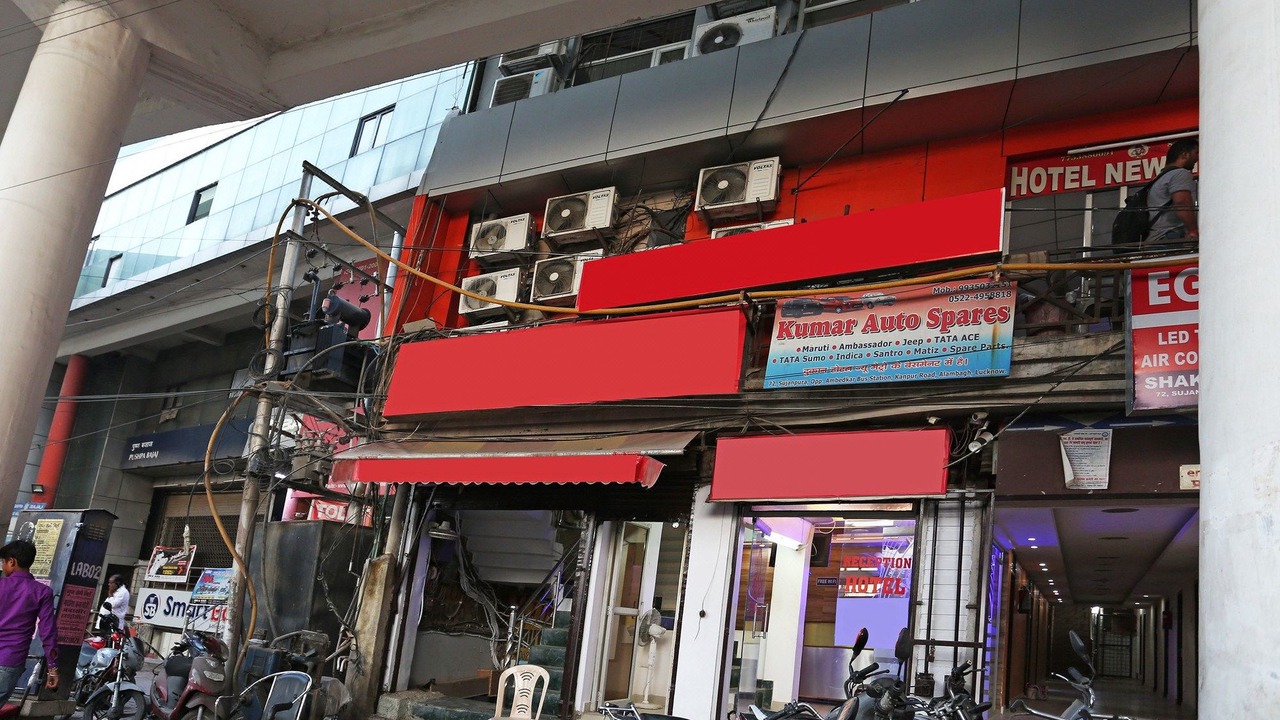 Photo of Others in Alambagh