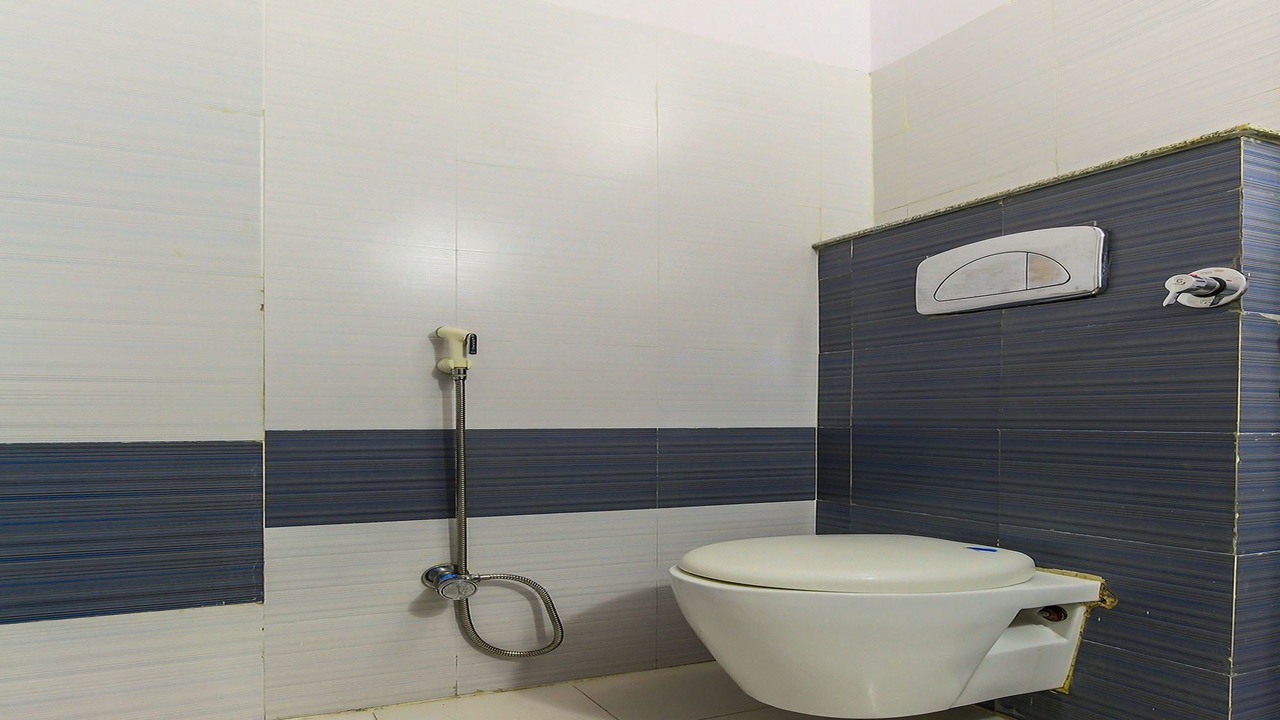 Photo of Bathroom in Malviya Nagar