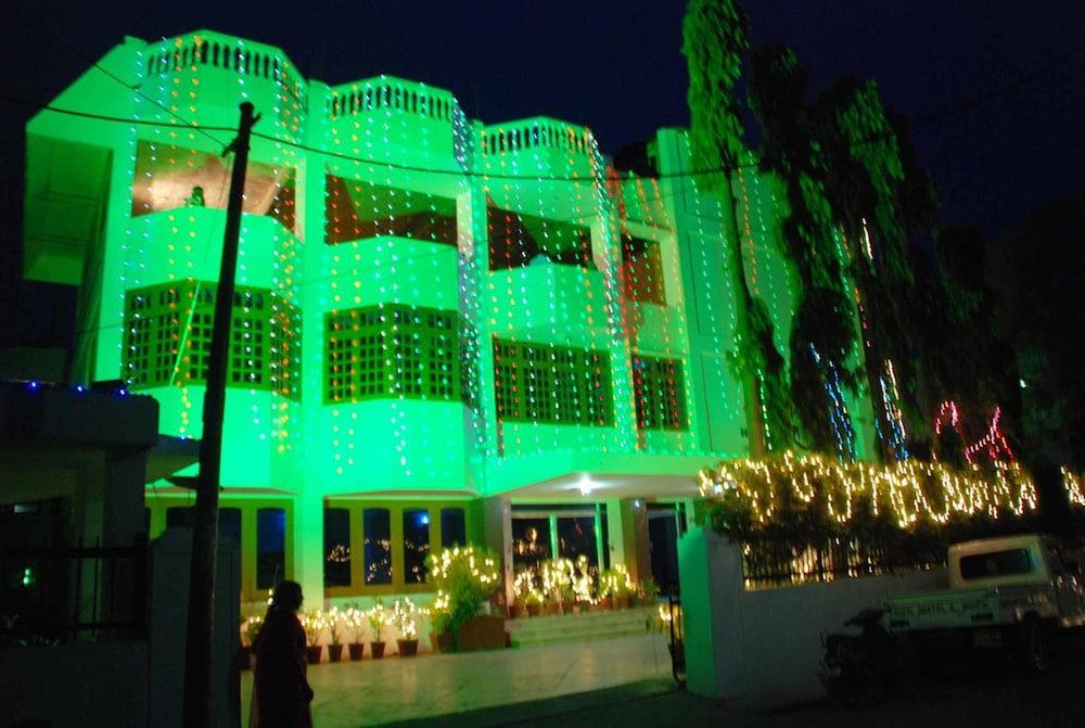 Photo of Buildings in Udaipur City Centre