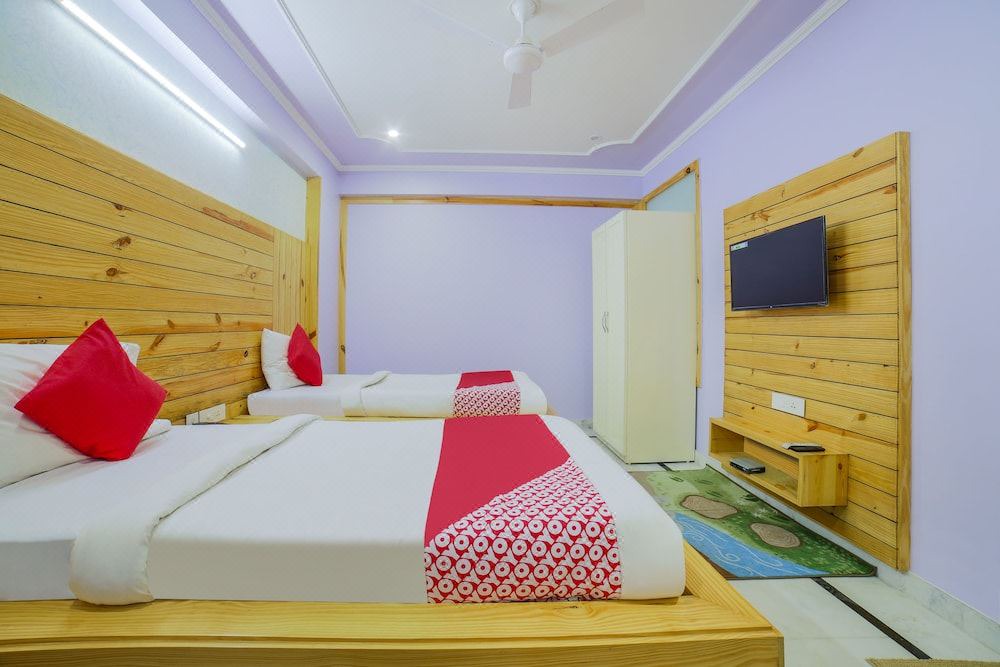 Photo of Bedroom in Pink City