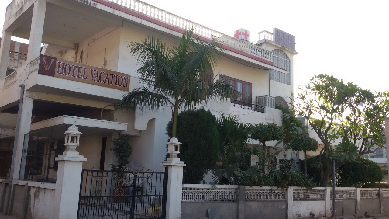Photo of Buildings in Amer Fort Road