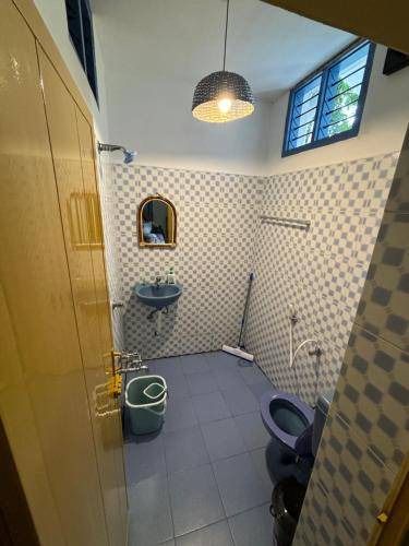 Photo of Bathroom in Varkala